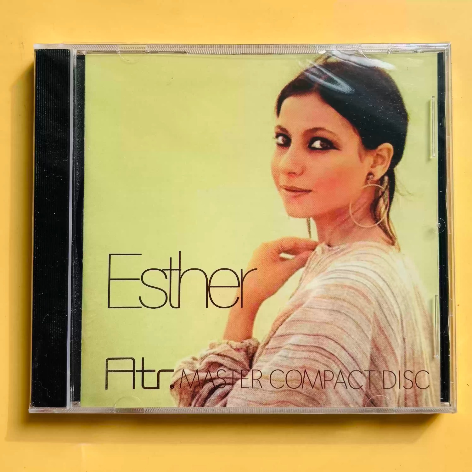 Vintage Collectibles & More Llc Photos - Vintage Kadın Vokal CD Albümü, 